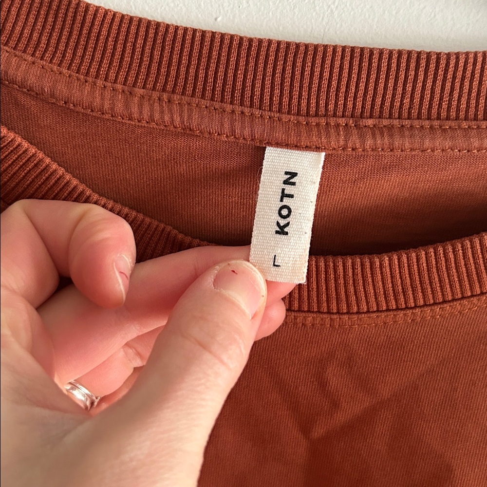 FREE WITH PURCHASE: KOTN Terracotta Tee - Picture 2 of 4